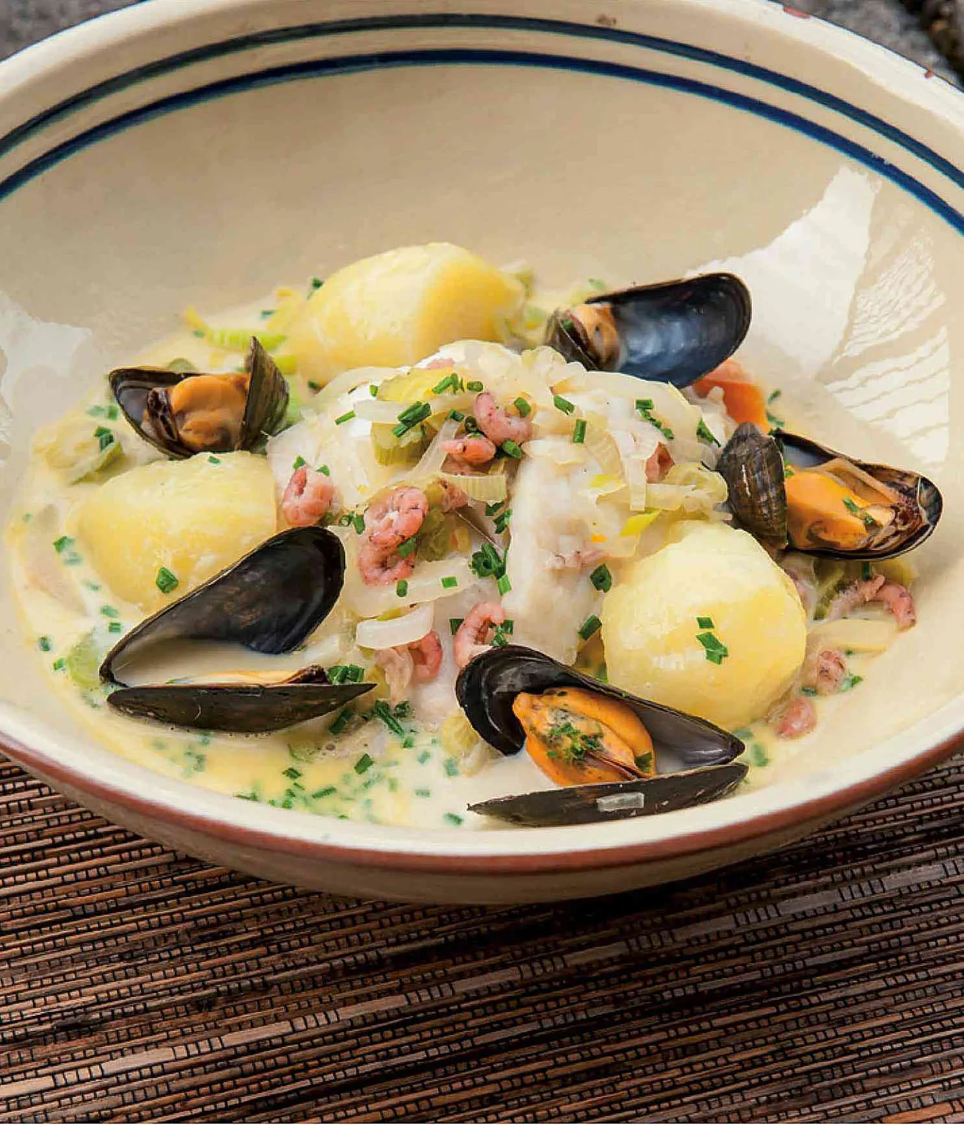 Waterzooi - Flemish creamy chicken stew (Bruges, Belgium)