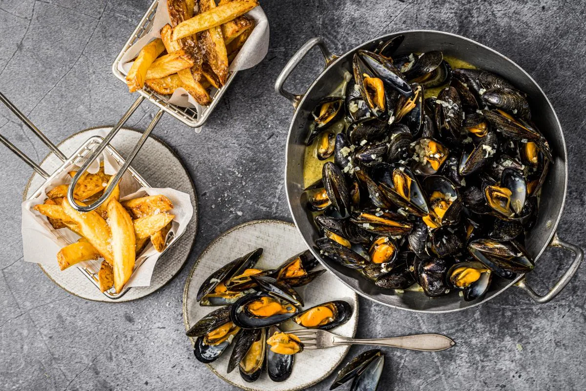 Moules-frites (Brussels)
